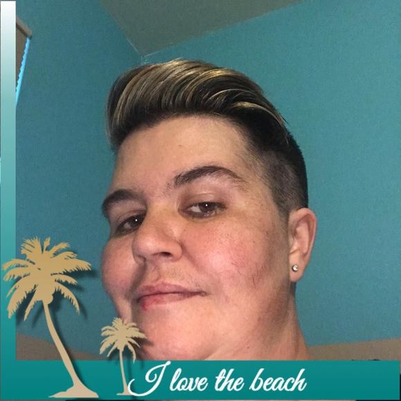 Meet your Posher, Robin - Picture 1 of 1